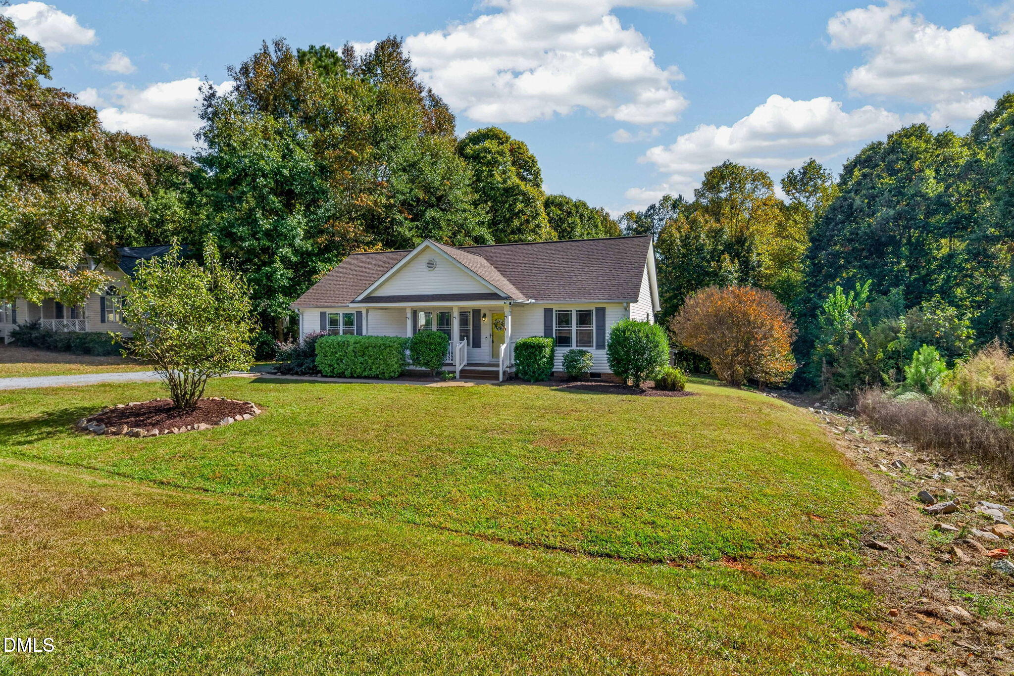 6817 Oviedo Dr - Raleigh, NC (Sun Ridge Farm)