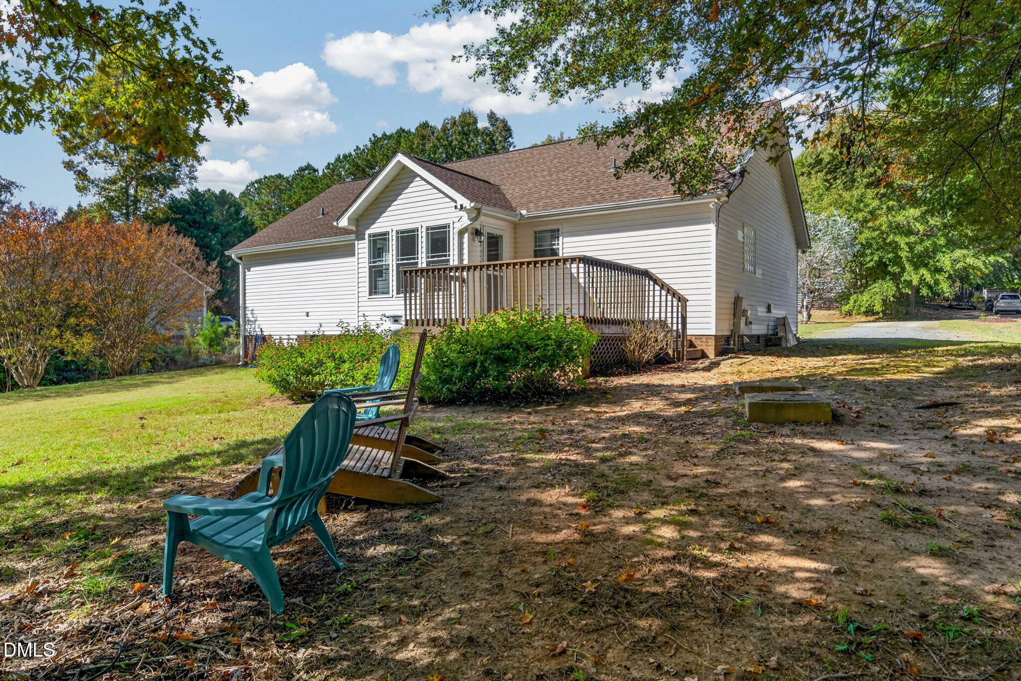 6817 Oviedo Dr - Raleigh, NC (Sun Ridge Farm)