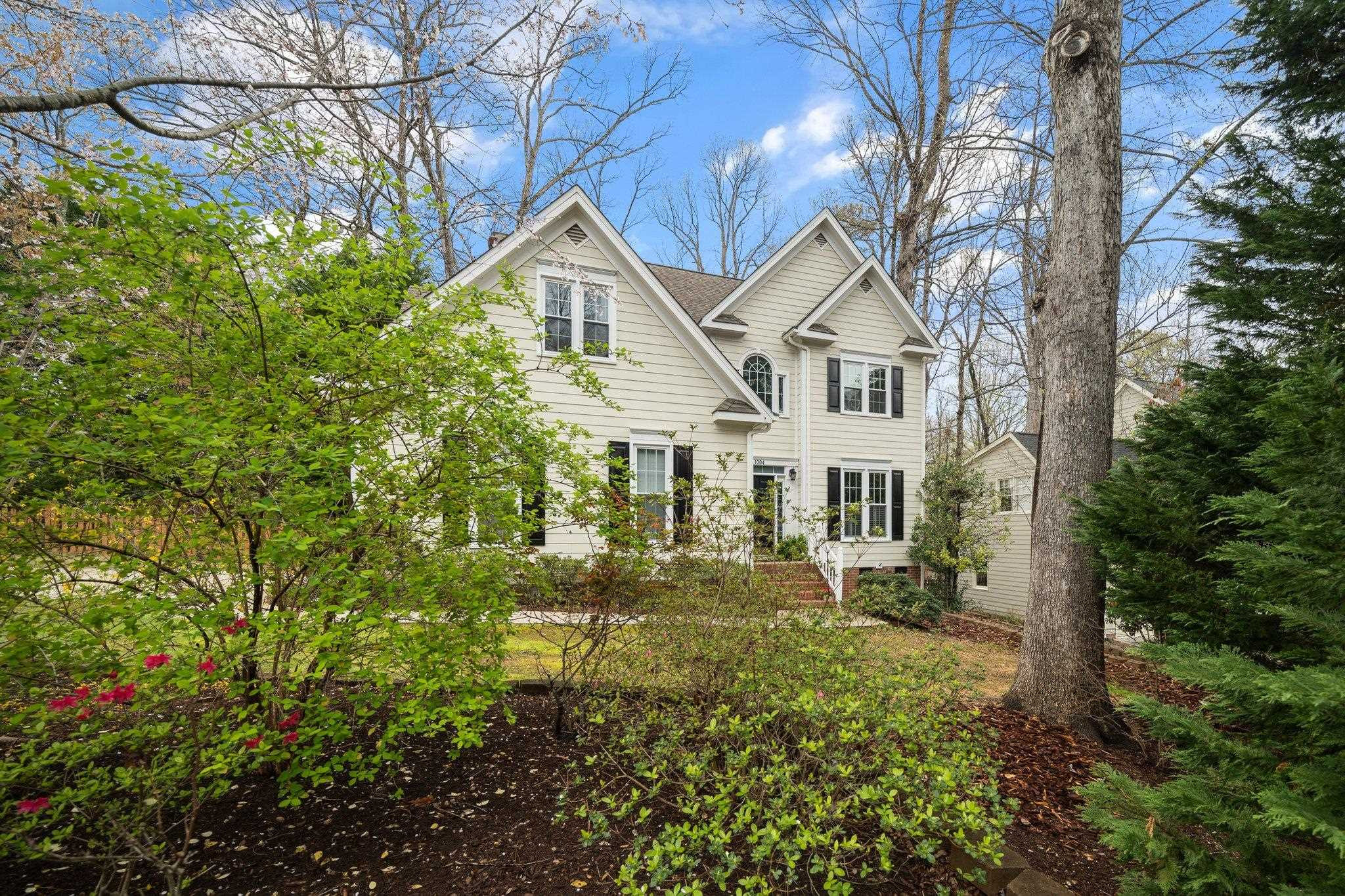 1004 New Dover Road