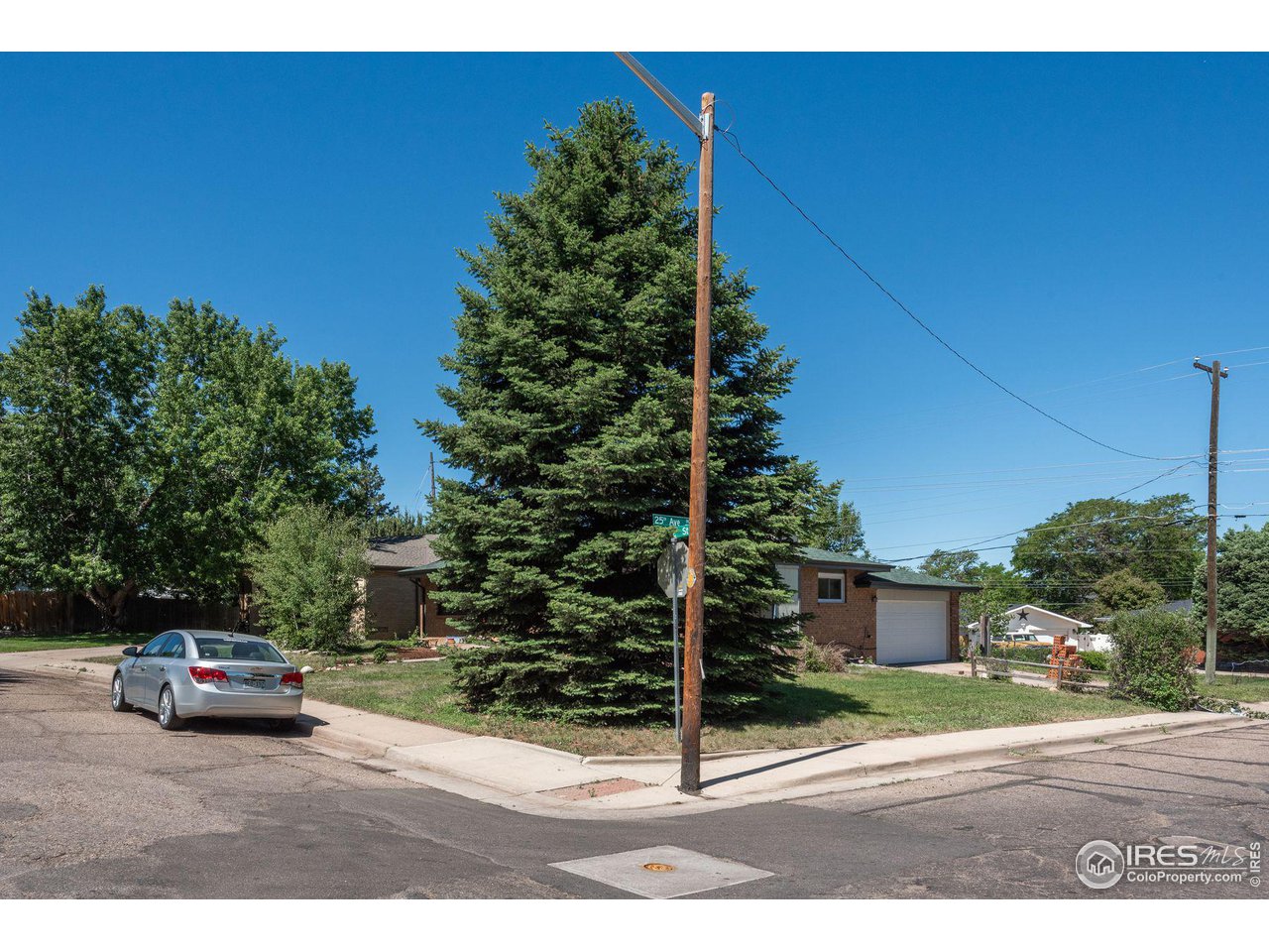 1201 25th Ave
