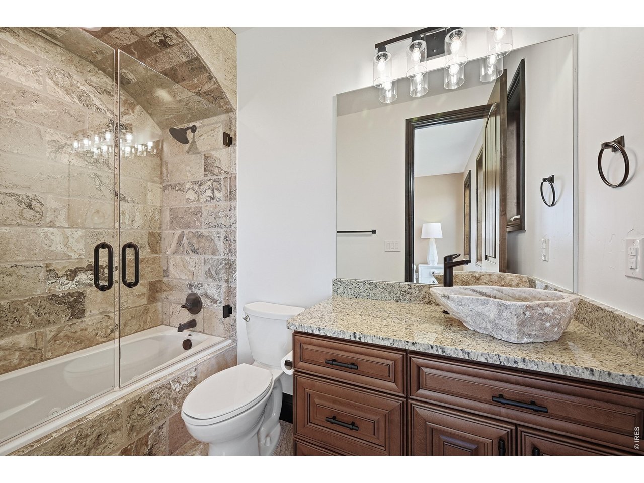 8680 Summerlin Pl