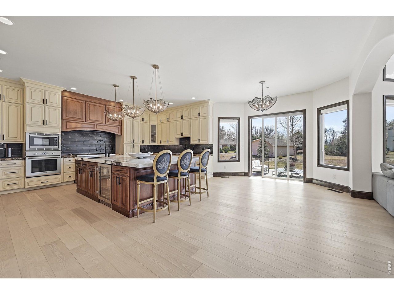 8680 Summerlin Pl