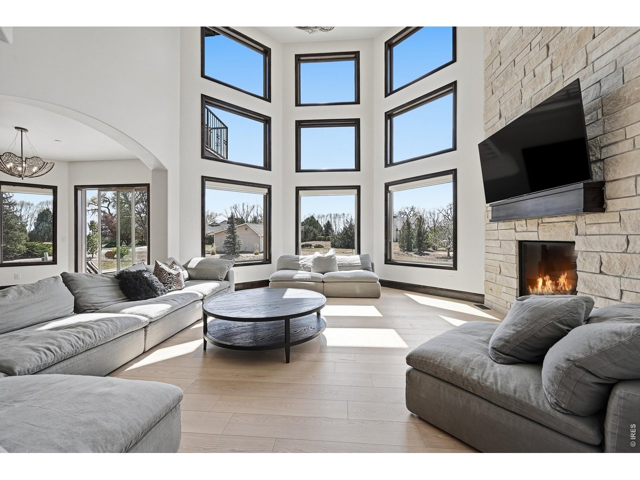 8680 Summerlin Pl