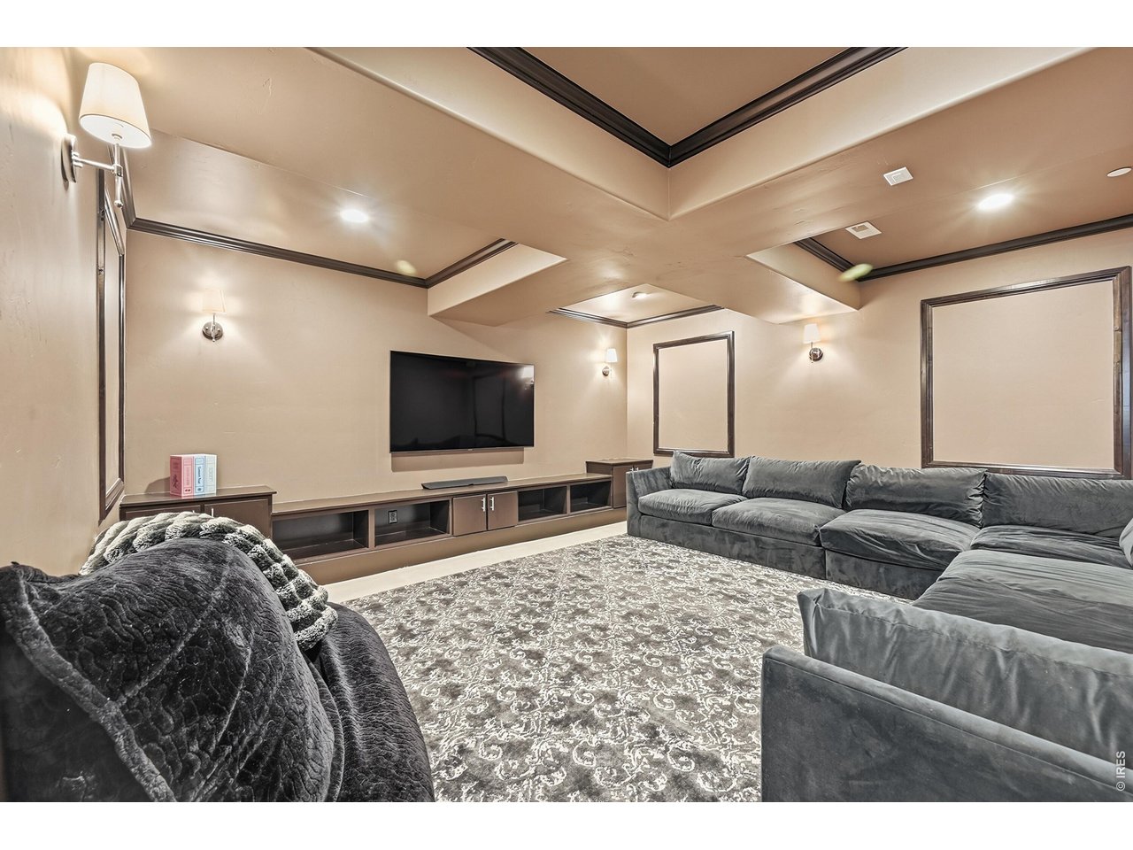 8680 Summerlin Pl