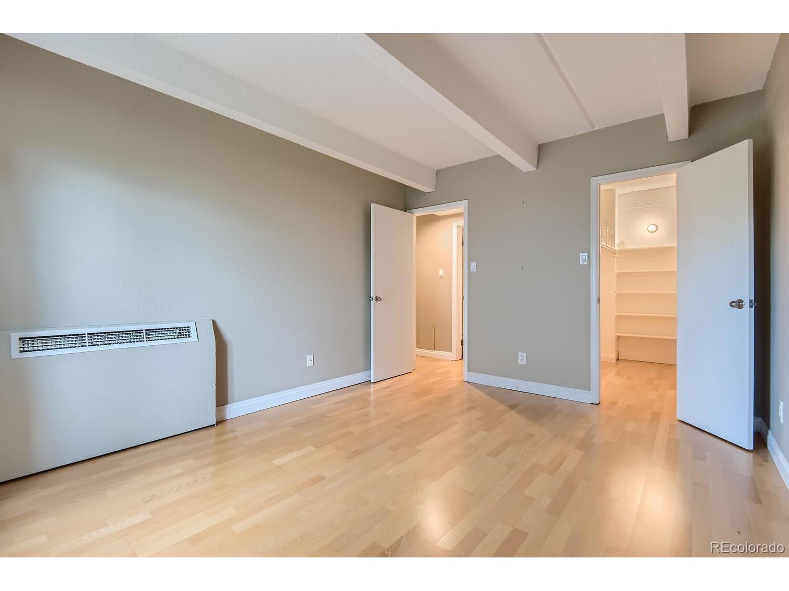 1175 Vine St Unit: 504