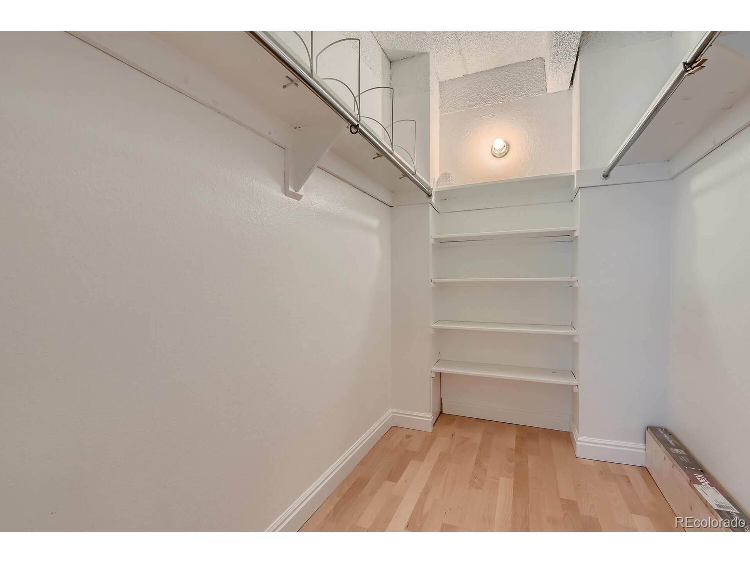 1175 Vine St Unit: 504