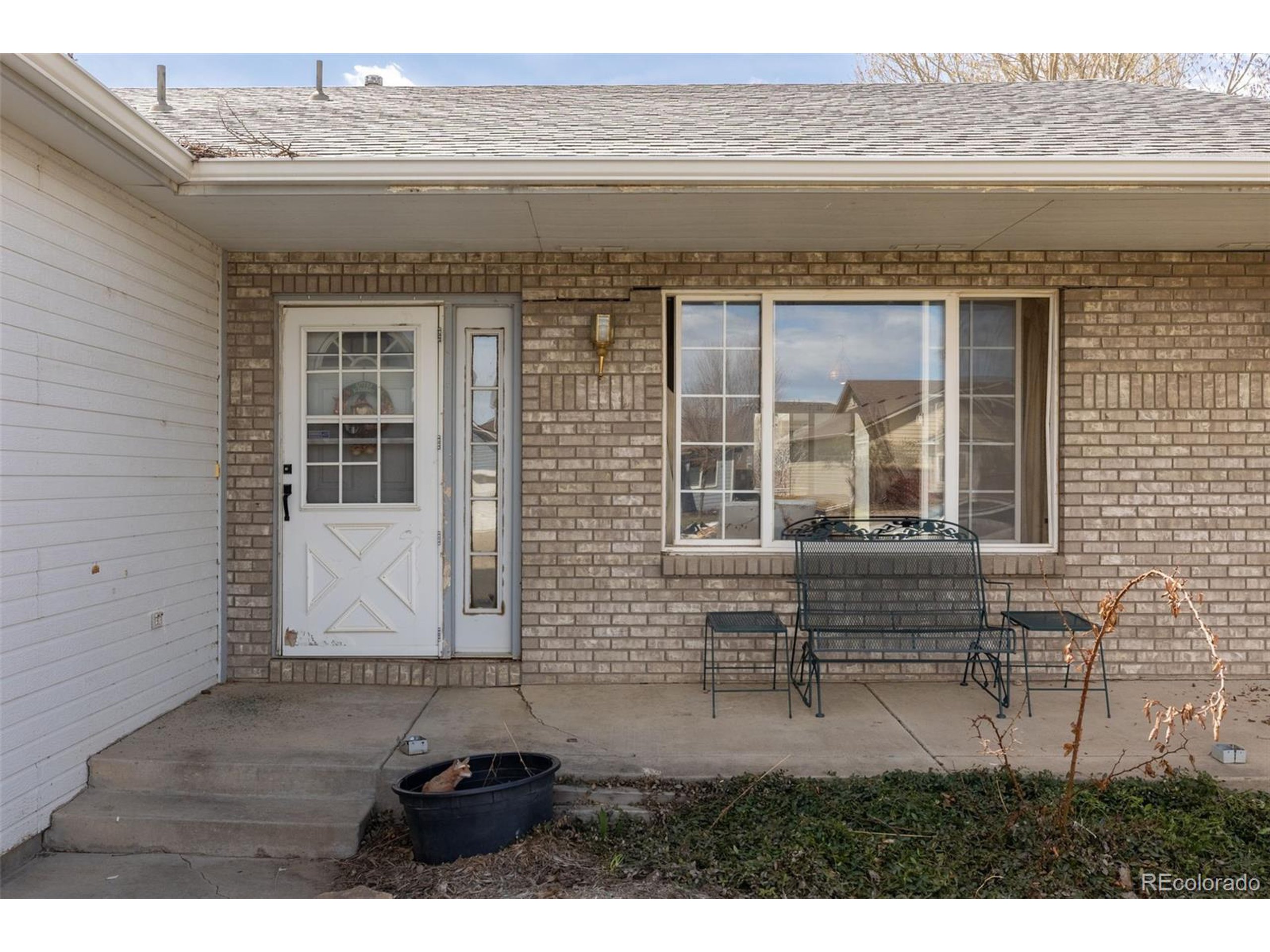 144 Falcon Cir