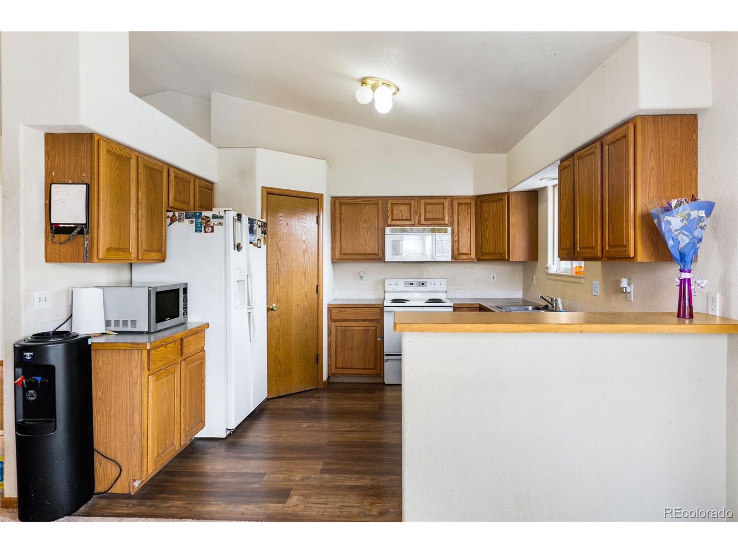144 Falcon Cir