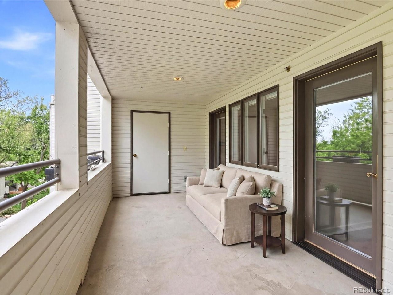 315 Arapahoe Ave 202