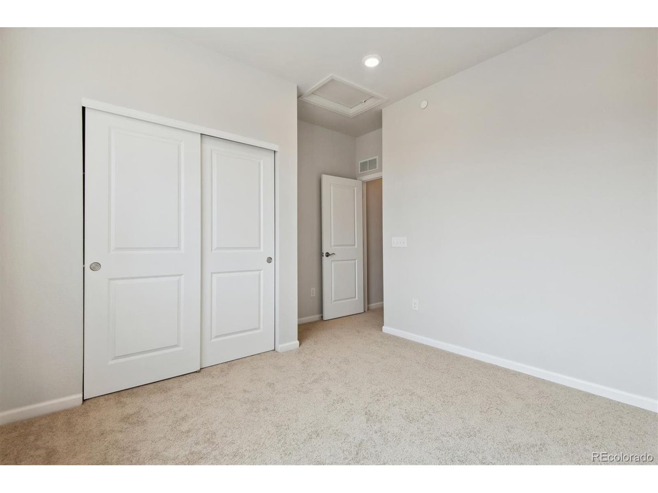 465 Interlocken Blvd 102
