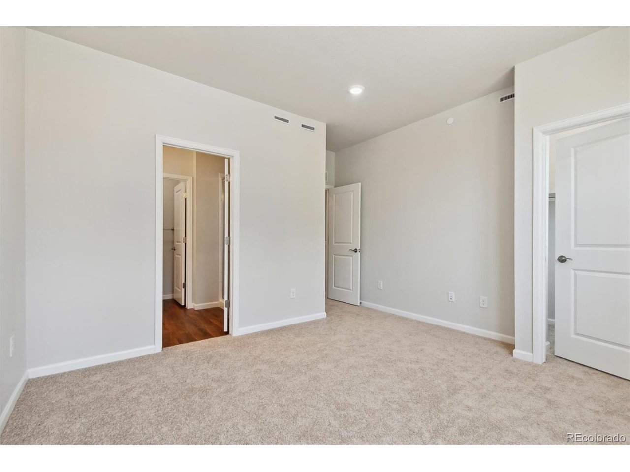 465 Interlocken Blvd 102