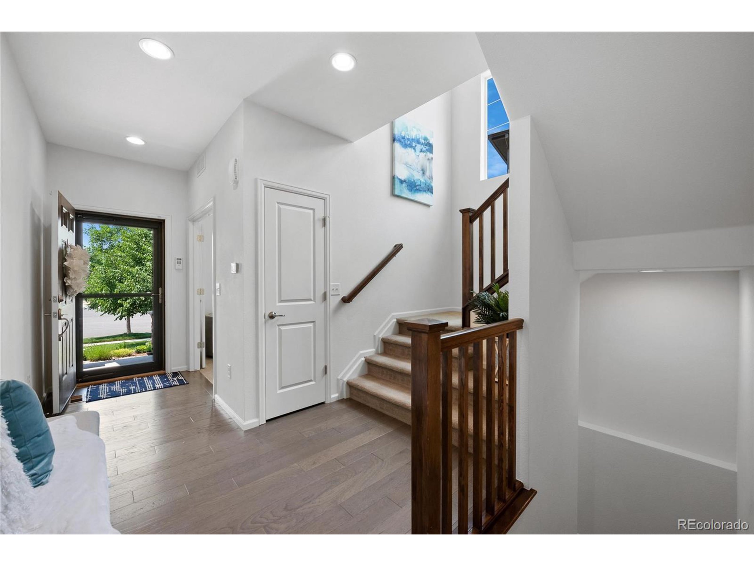 2225 Prospect Ln