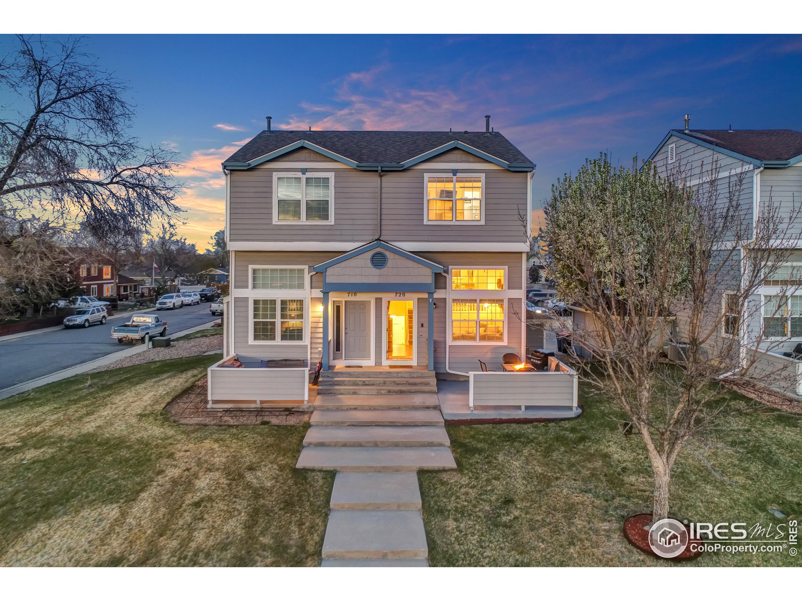 720 MAIN ST