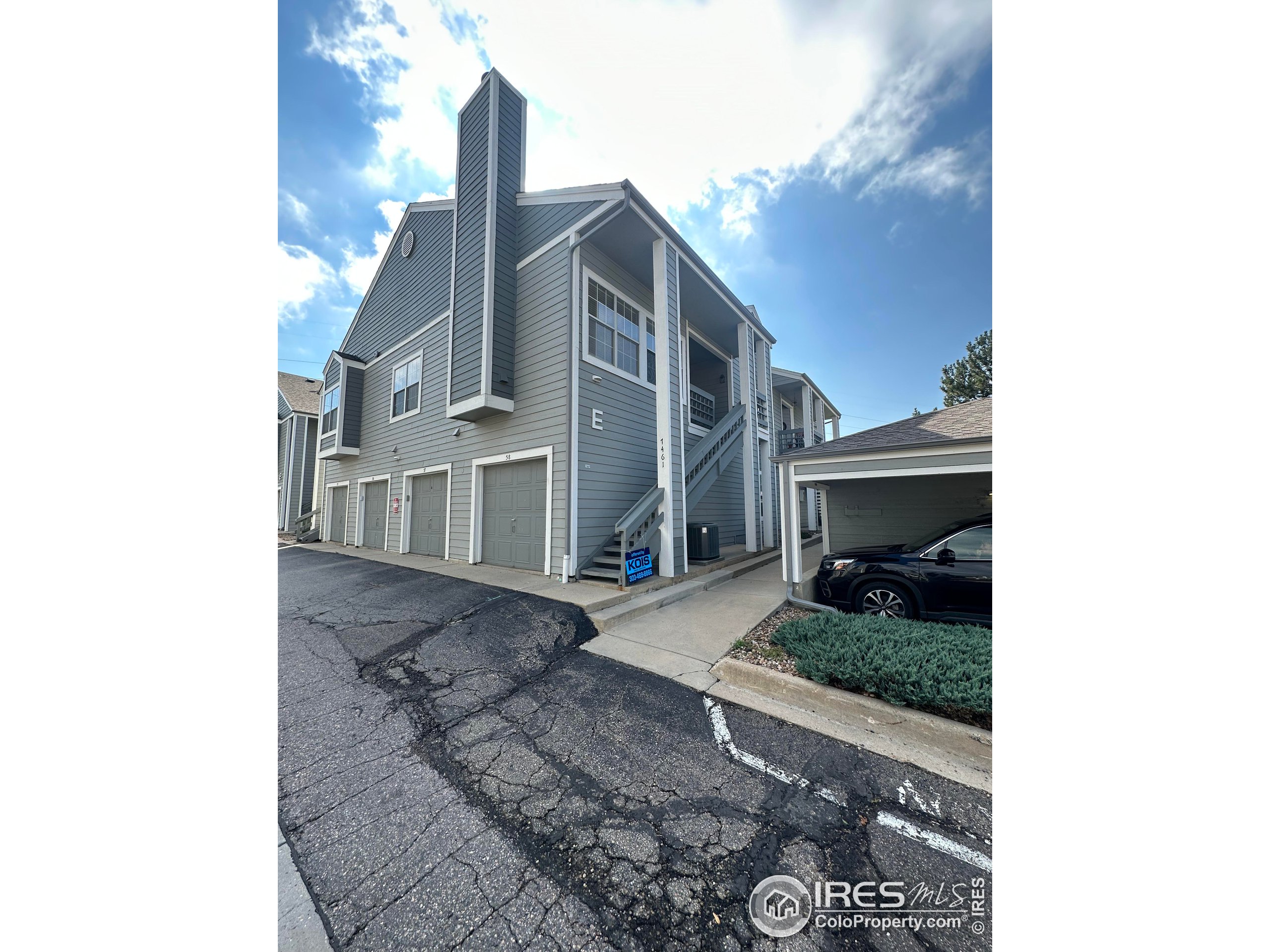 7461 Singing Hills Dr