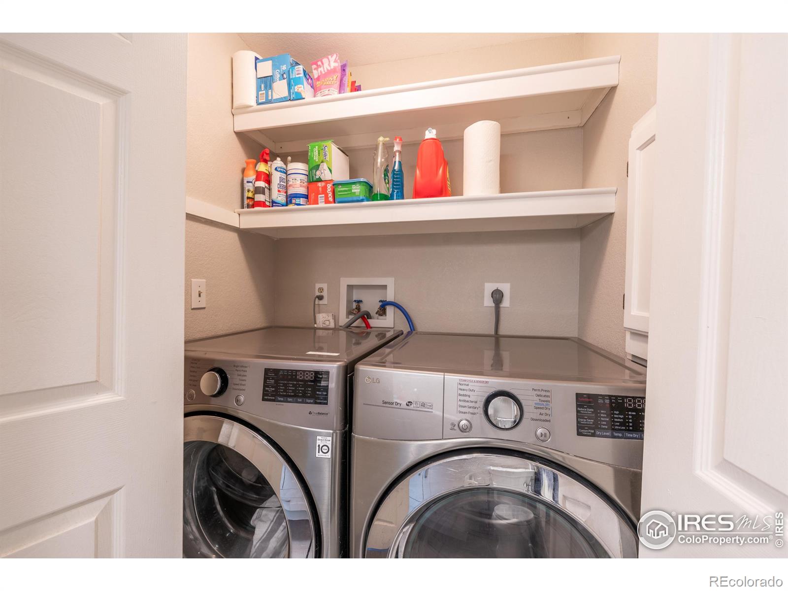 7461 Singing Hills Drive