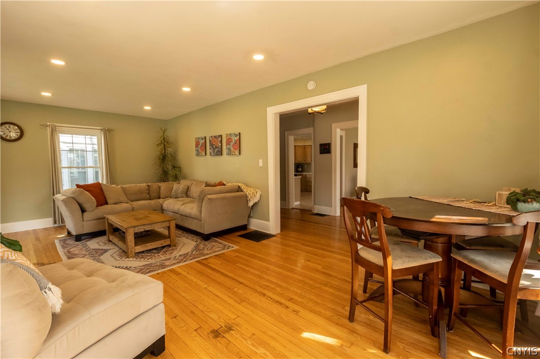 323 burnet park Drive