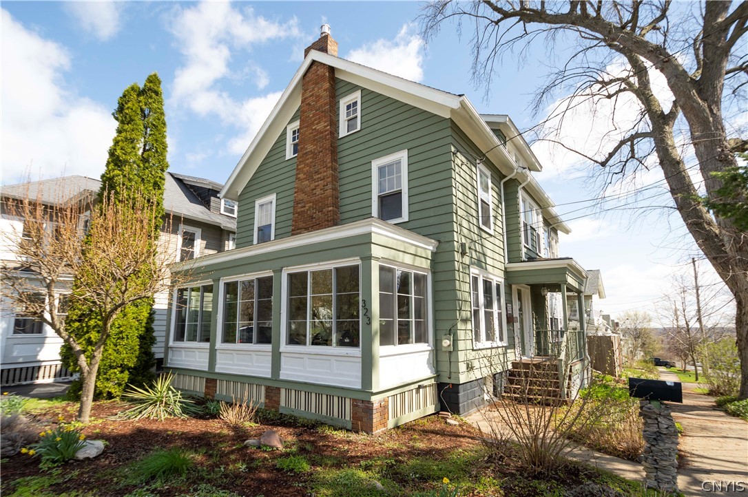 323 burnet park Drive