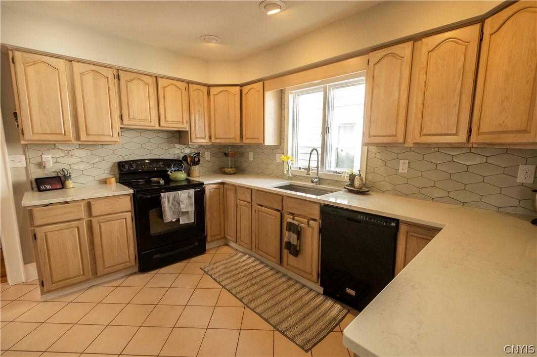 323 burnet park Drive