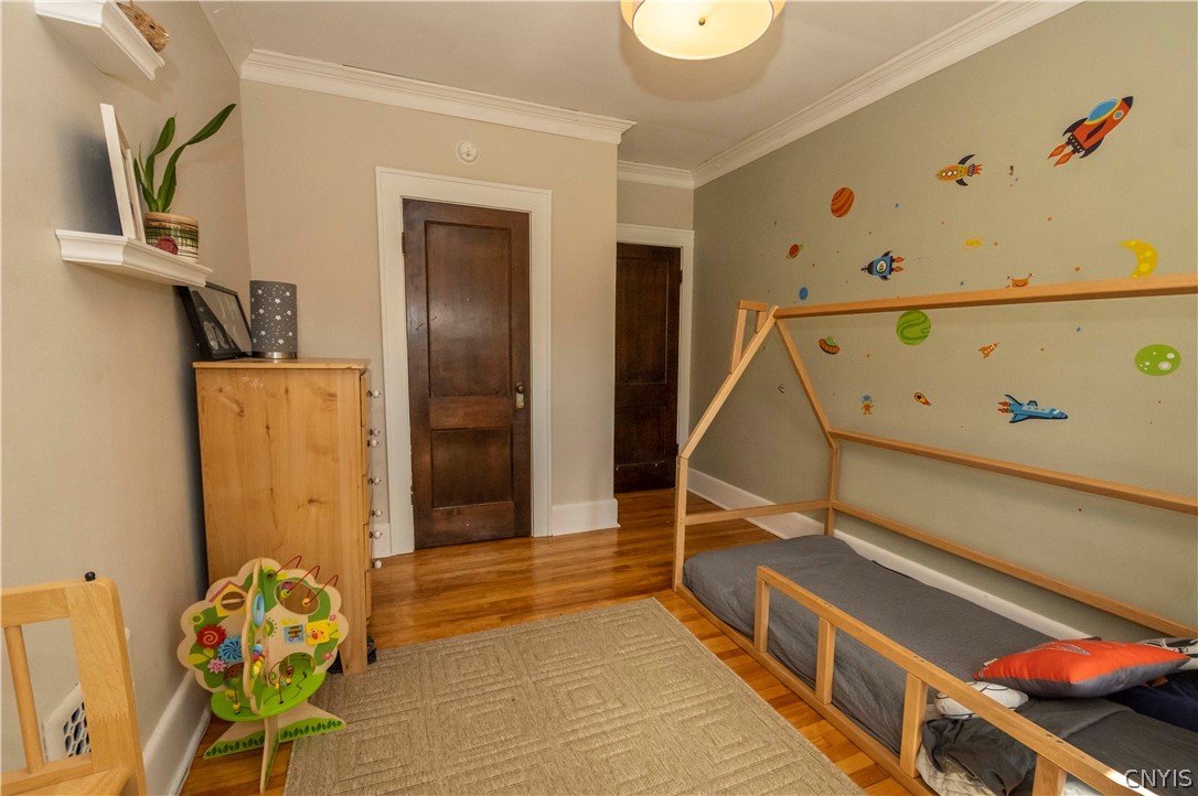 323 burnet park Drive