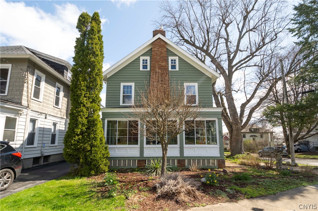 323 burnet park Drive