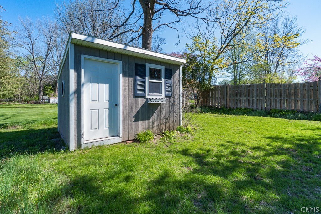 313 Bronson Road