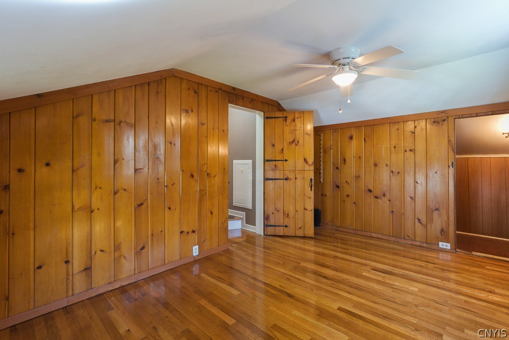 313 Bronson Road