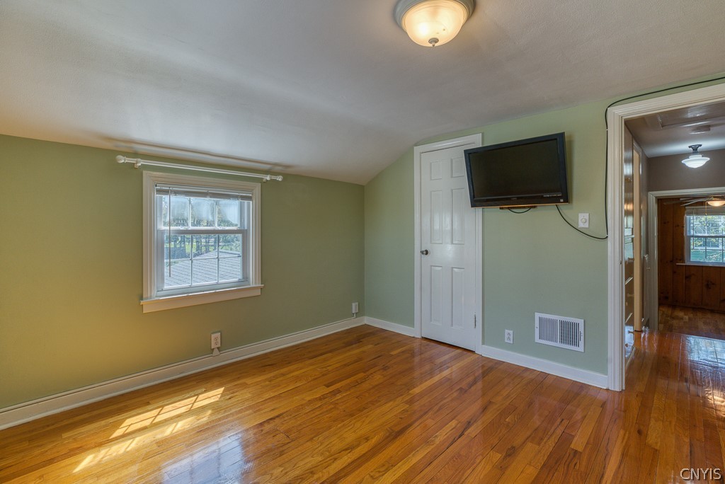 313 Bronson Road