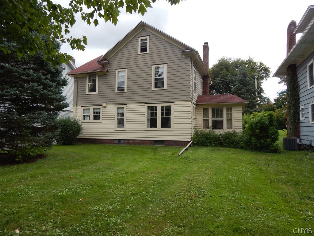 390 COLERIDGE Avenue