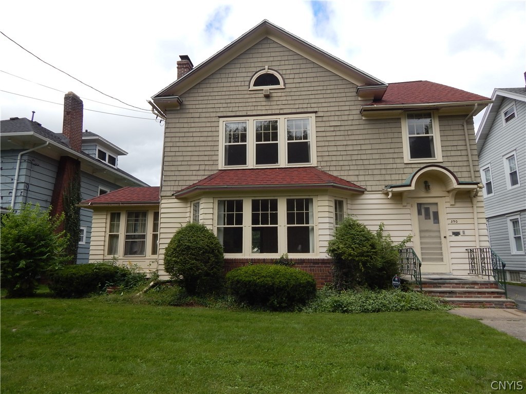 390 COLERIDGE Avenue