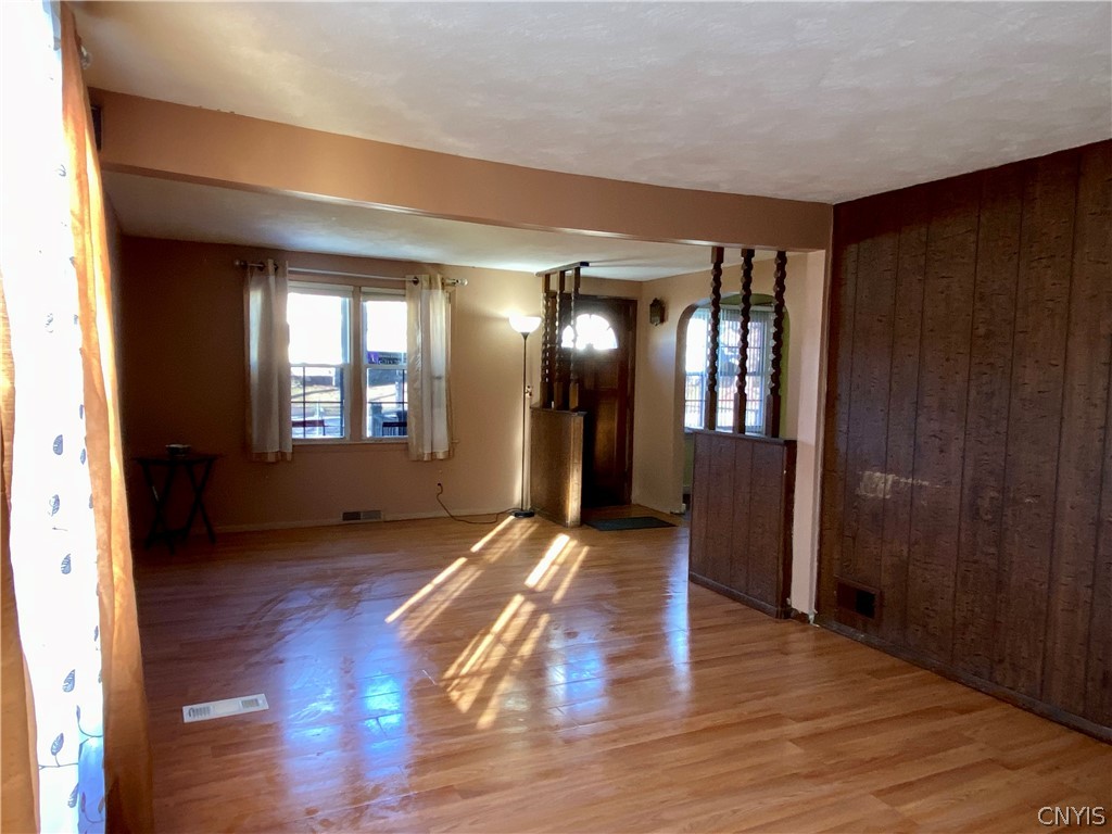 127 Brookfield Road