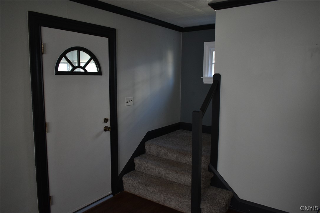405 Montrose Avenue