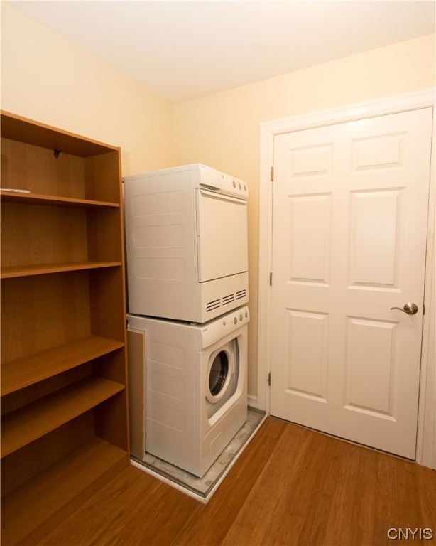 28 MAPLE Street Unit: 101