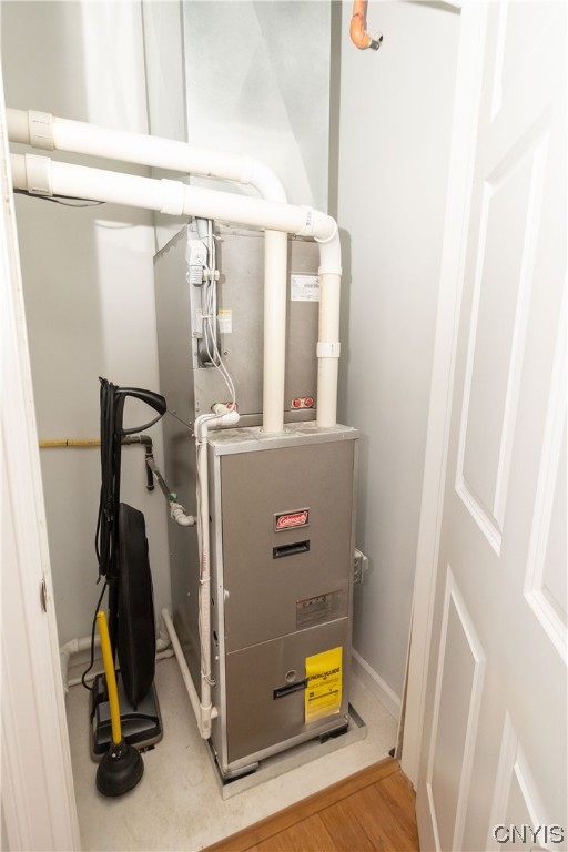 28 MAPLE Street Unit: 101