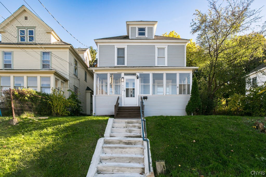 553 Tompkins Street