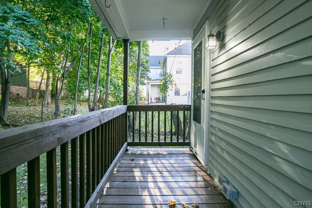 553 Tompkins Street