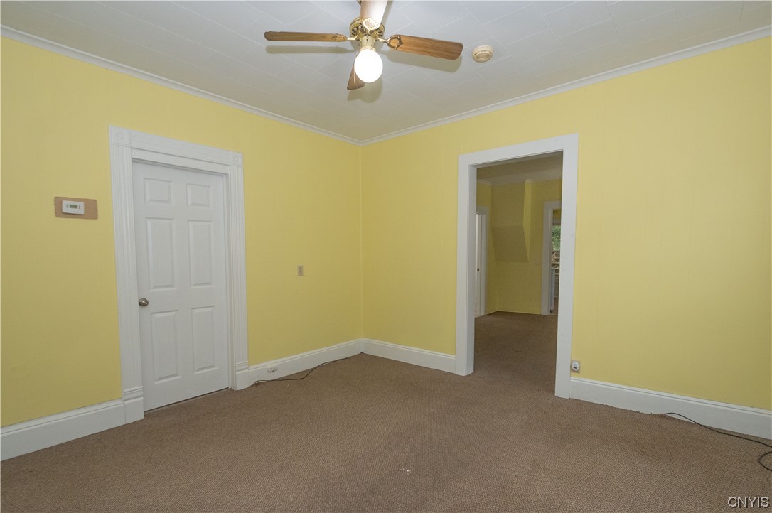 214 CARBON Street
