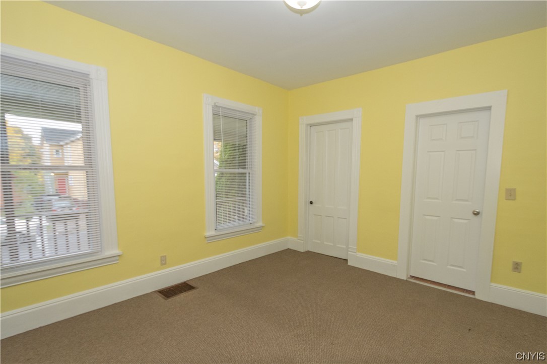 214 CARBON Street