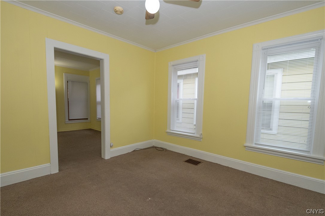 214 CARBON Street