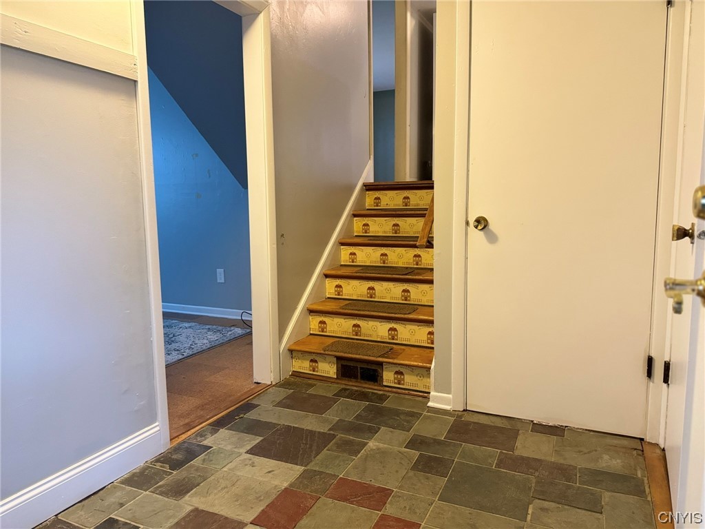 3 Devon Place