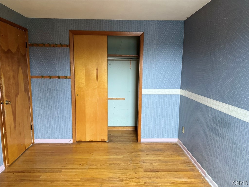 3 Devon Place