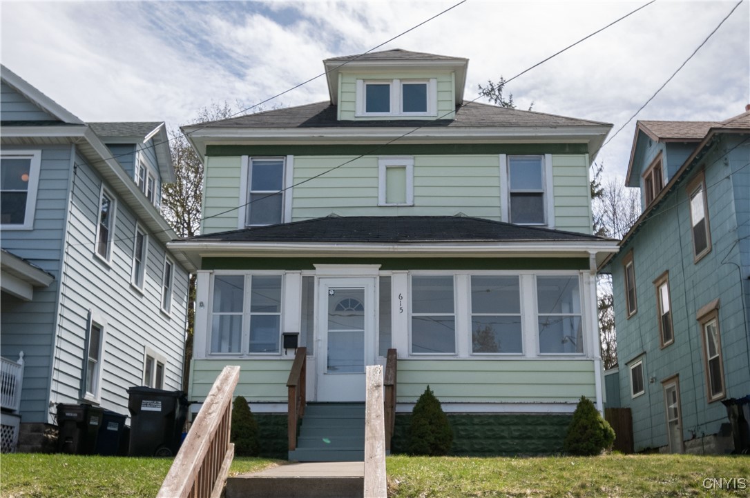 615 TOMPKINS Street