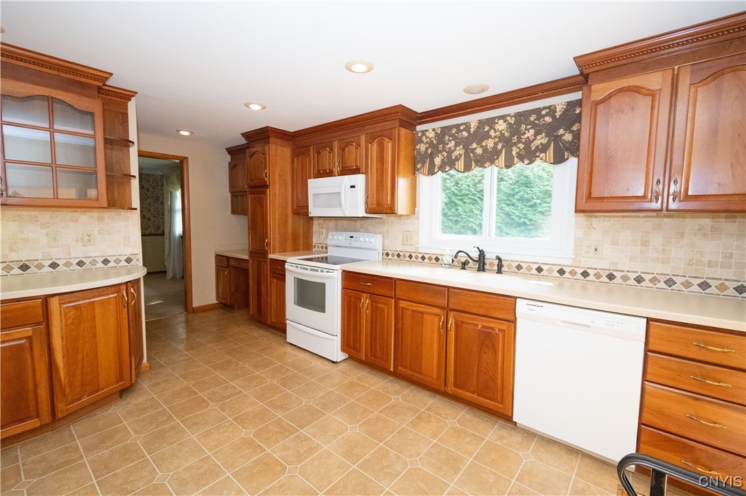200 EMANN Drive