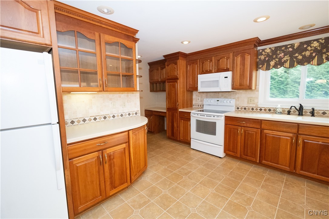 200 EMANN Drive