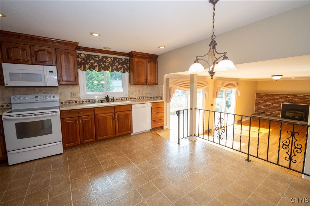 200 EMANN Drive