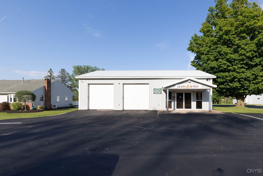 8984/8998 Brewerton Road