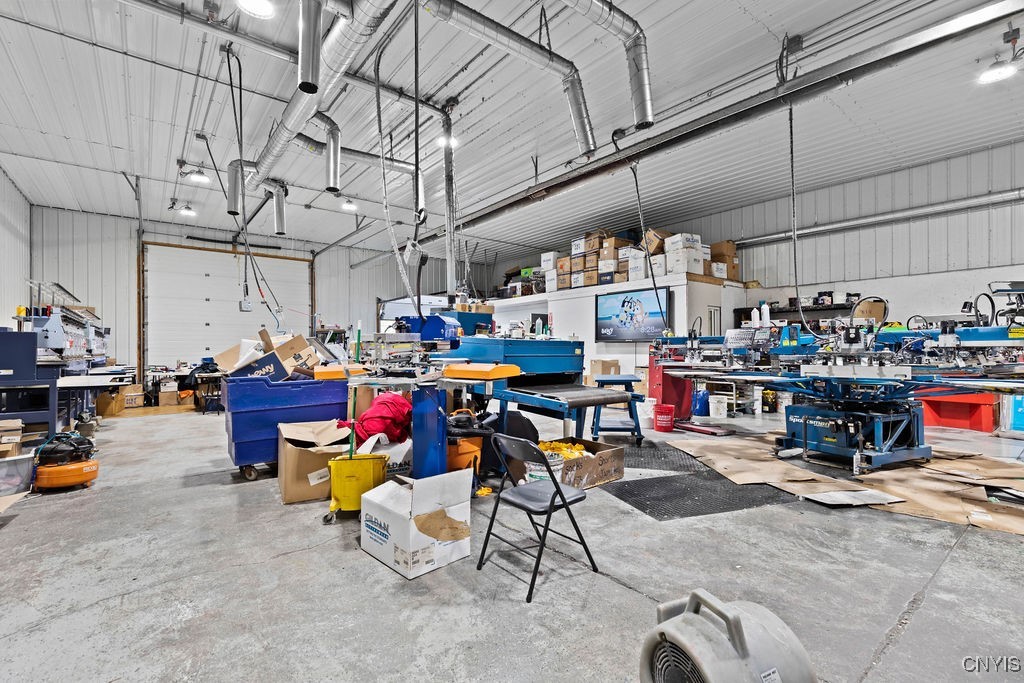 8984/8998 Brewerton Road