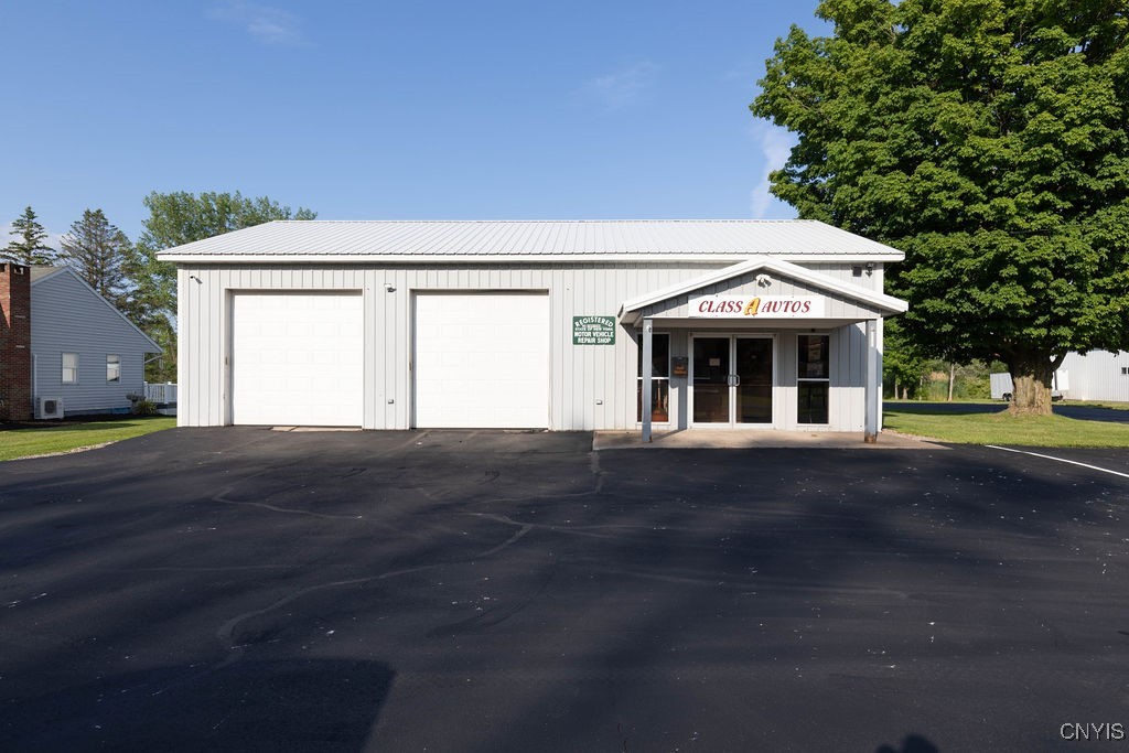 8984/8998 Brewerton Road