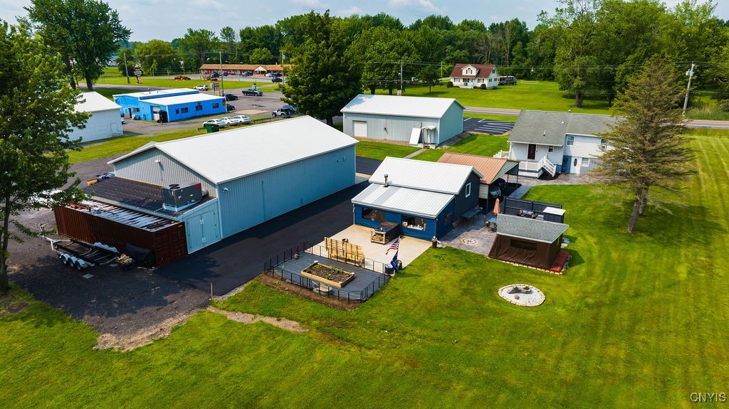 8984/8998 Brewerton Road