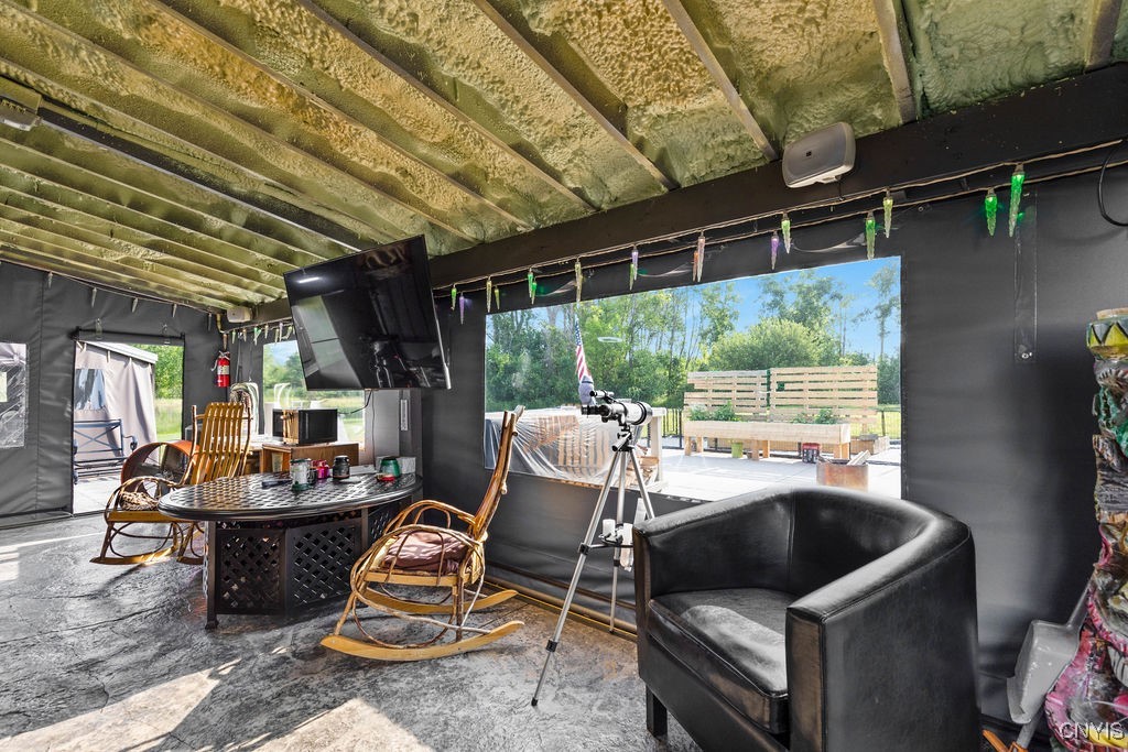 8984/8998 Brewerton Road