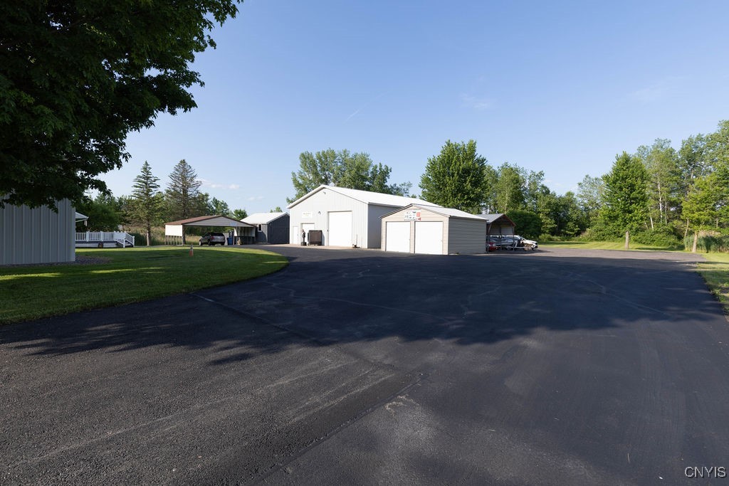 8984/8998 Brewerton Road